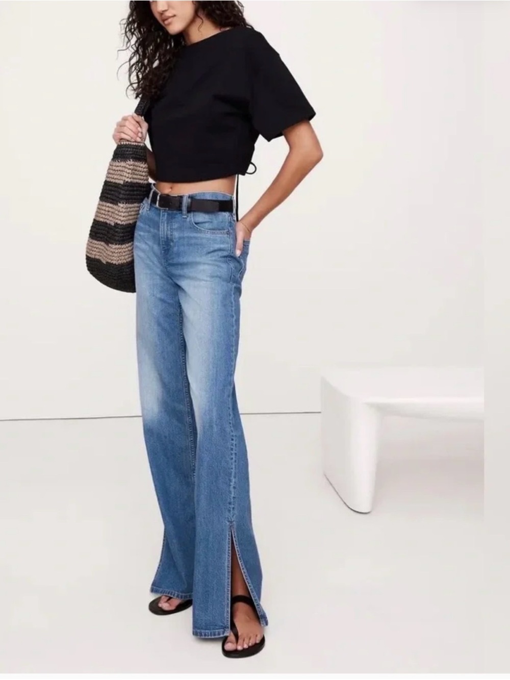 Banana Republic Low Rise Wide Leg Jeans